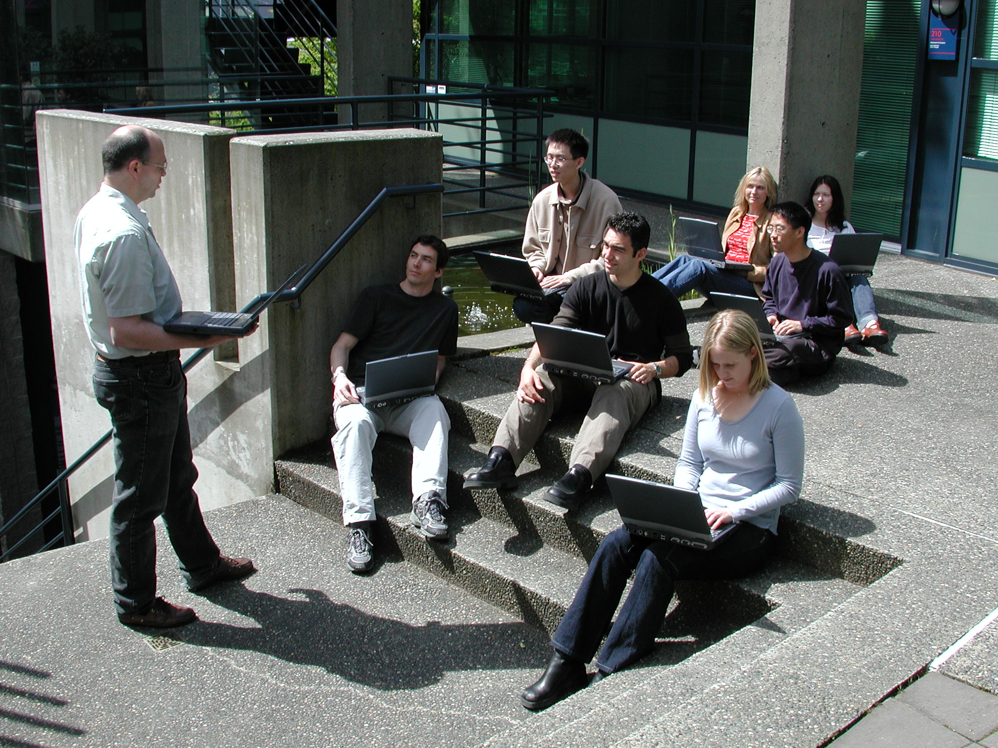 DSCN3292.JPG, 682647 bytes, 5/17/02