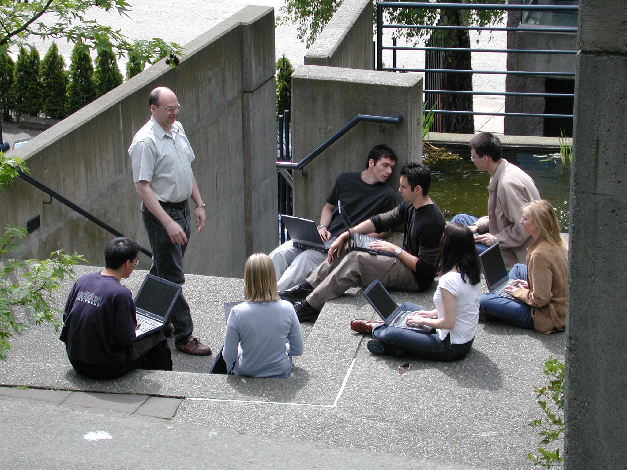 DSCN3325.JPG, 692345 bytes, 5/17/02