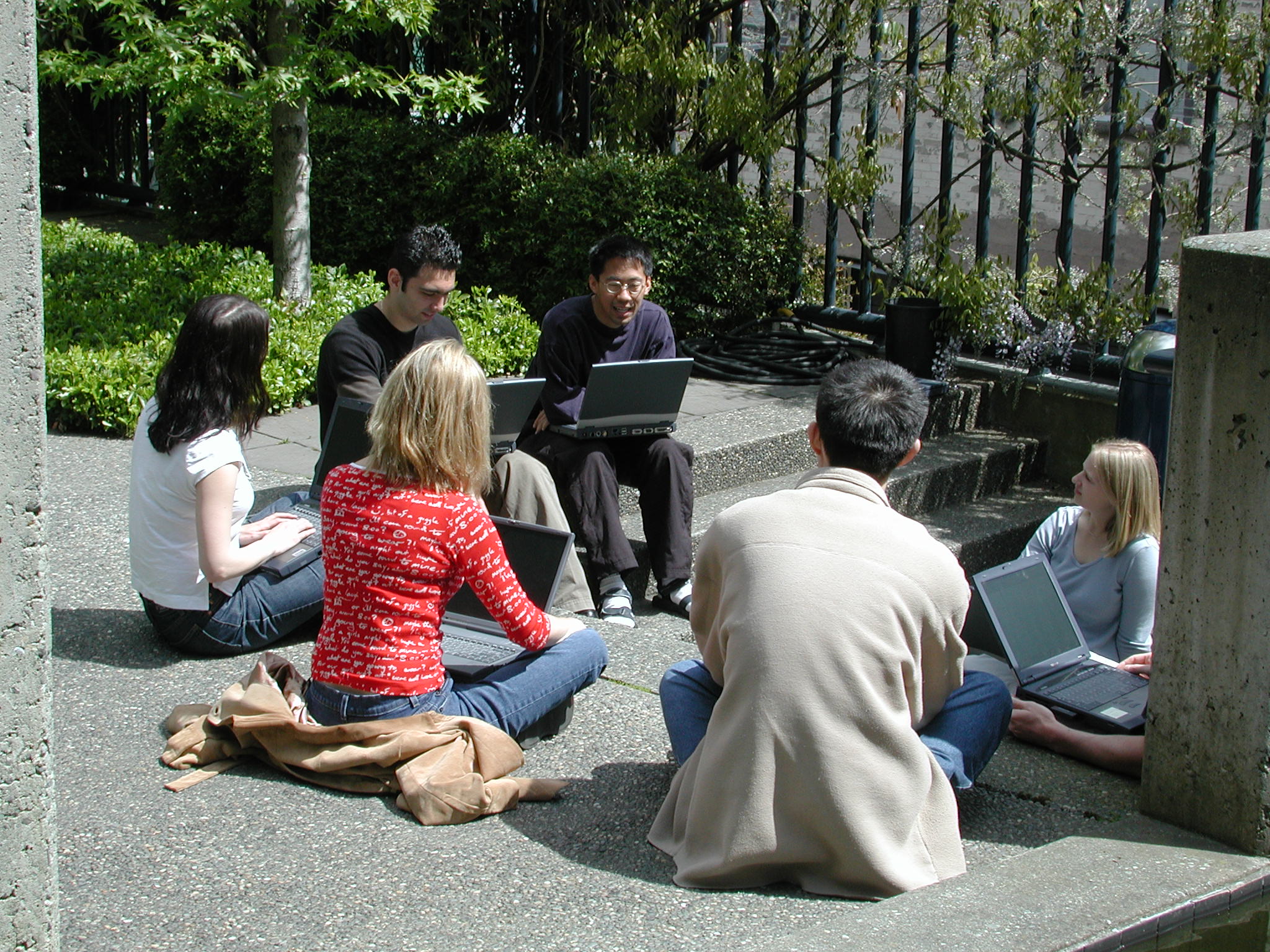 DSCN3335.JPG, 695340 bytes, 5/17/02