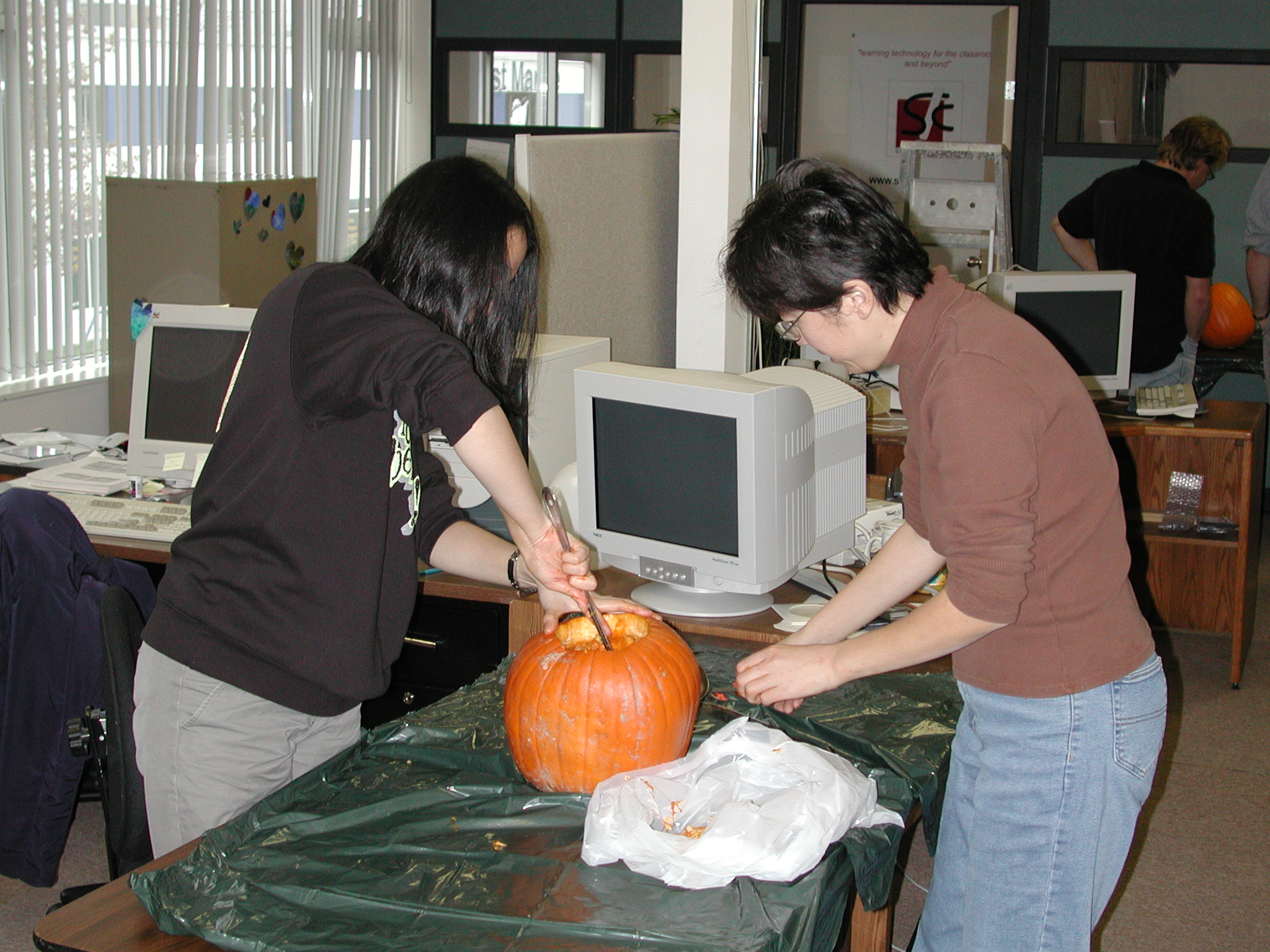 DSCN5422.JPG, 1148497 bytes, 10/25/02