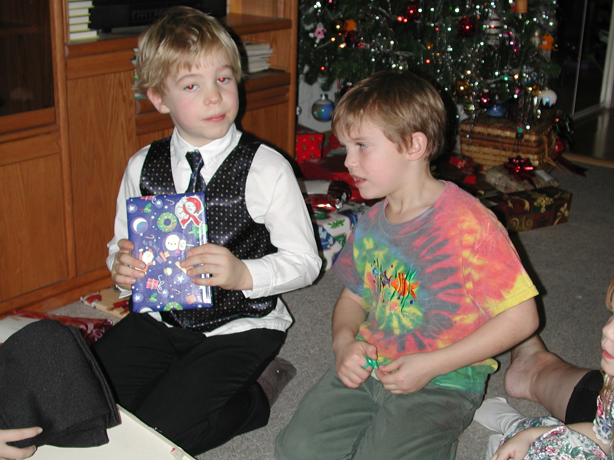 DSCN5826.JPG, 1012247 bytes, 12/24/02